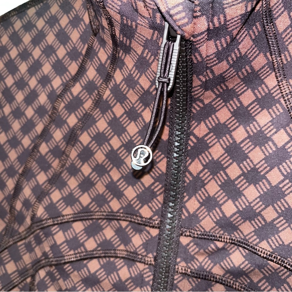 Lululemon: Heart Jacquard Square Java Sequoia Def… - image 4